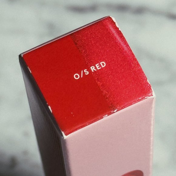 One/Size Lip Snatcher | OS red | NEW MAKEUP - Picture 2 of 4